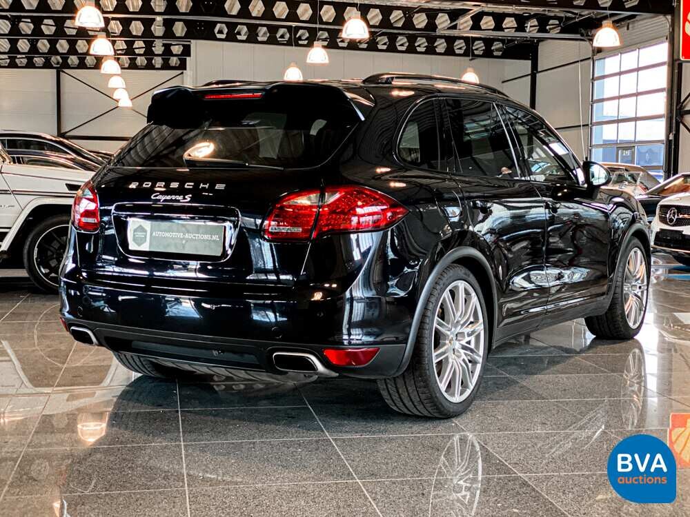 Porsche Cayenne S 4.8 V8 Tiptronic 400pk 2011, 62-XVN-5