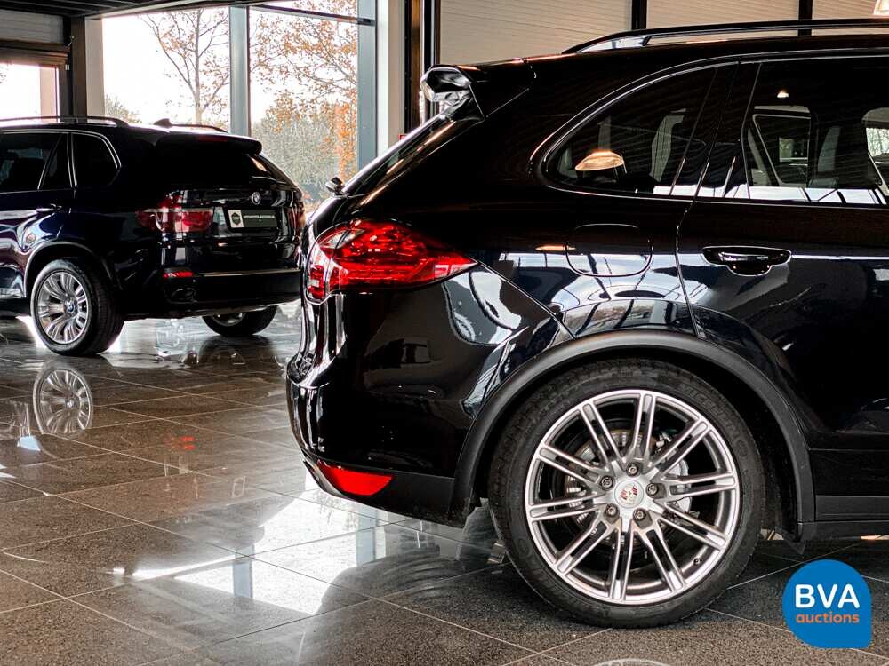 Porsche Cayenne S 4.8 V8 Tiptronic 400pk 2011, 62-XVN-5