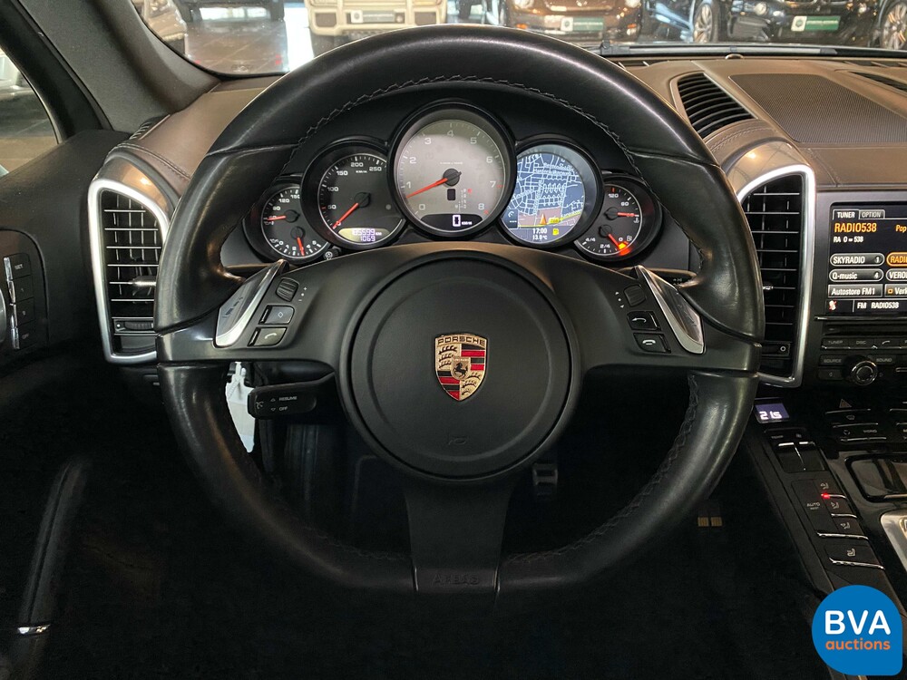 Porsche Cayenne S 4.8 V8 Tiptronic 400pk 2011, 62-XVN-5