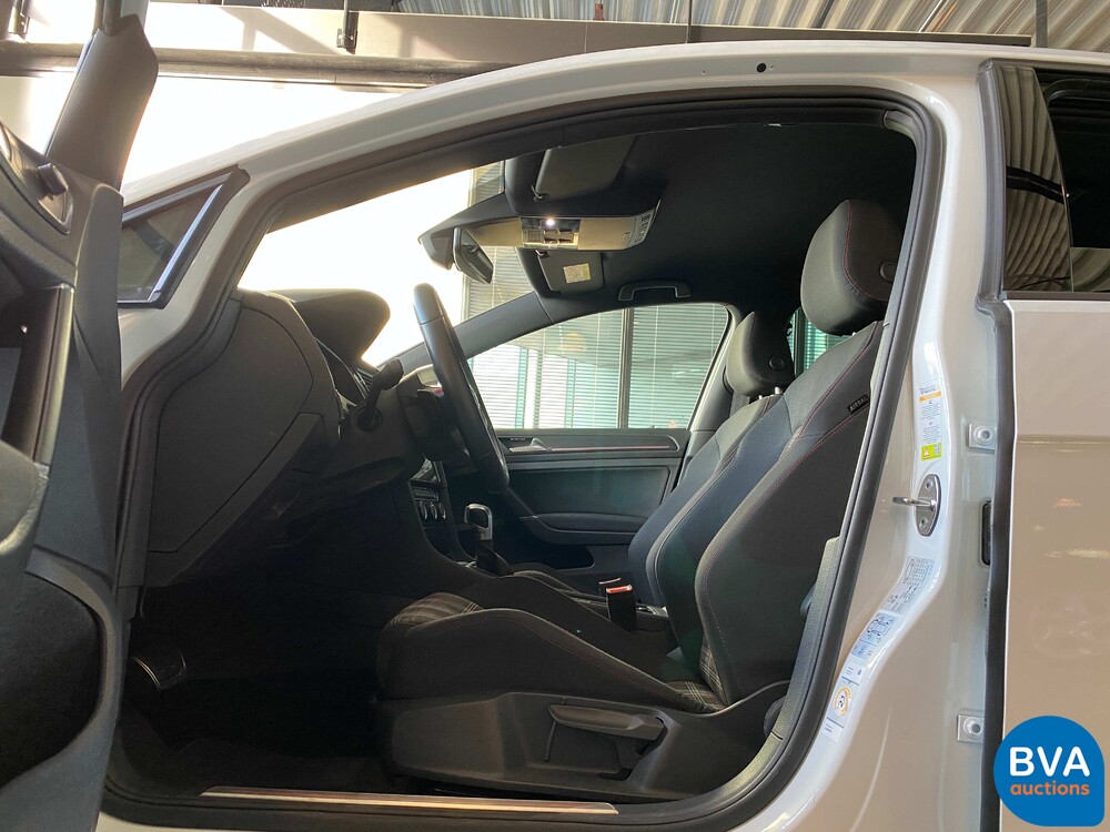 Volkswagen Golf GTI 2.0 TSI Performance 245pk 2020 FACELIFT, K-876-HF