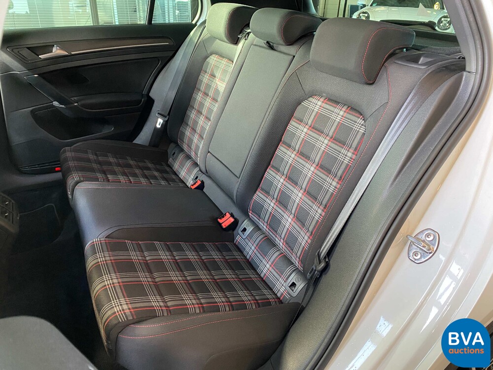 Volkswagen Golf GTI 2.0 TSI Performance 245pk 2020 FACELIFT, K-876-HF