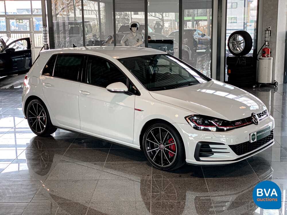 Volkswagen Golf GTI 2.0 TSI Performance 245pk 2020 FACELIFT, K-876-HF