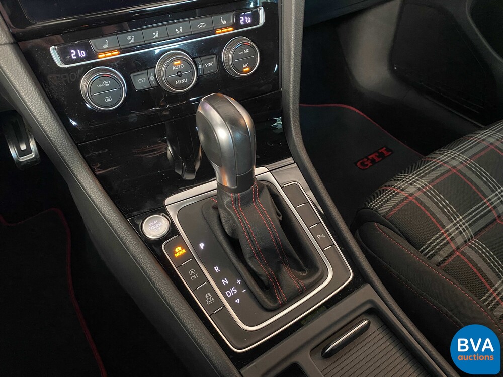 Volkswagen Golf GTI 2.0 TSI Performance 245pk 2020 FACELIFT, K-876-HF