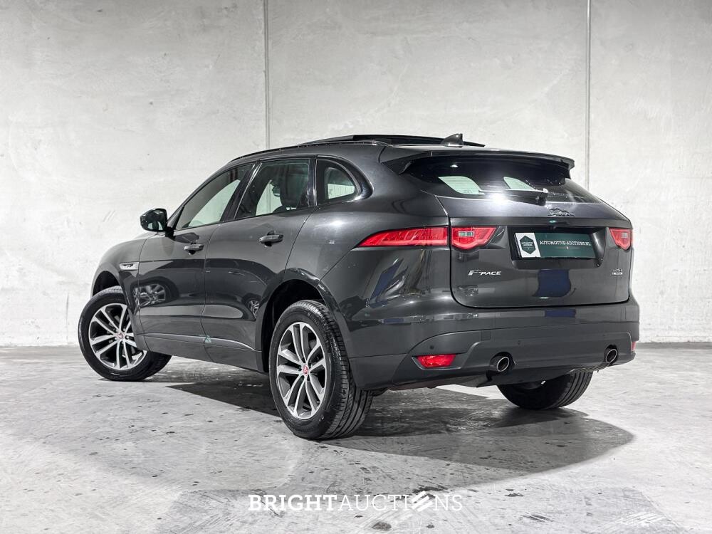 Jaguar F-PACE 2.0t AWD Portfolio 250pk 2019 (Origineel-NL), XH-556-V