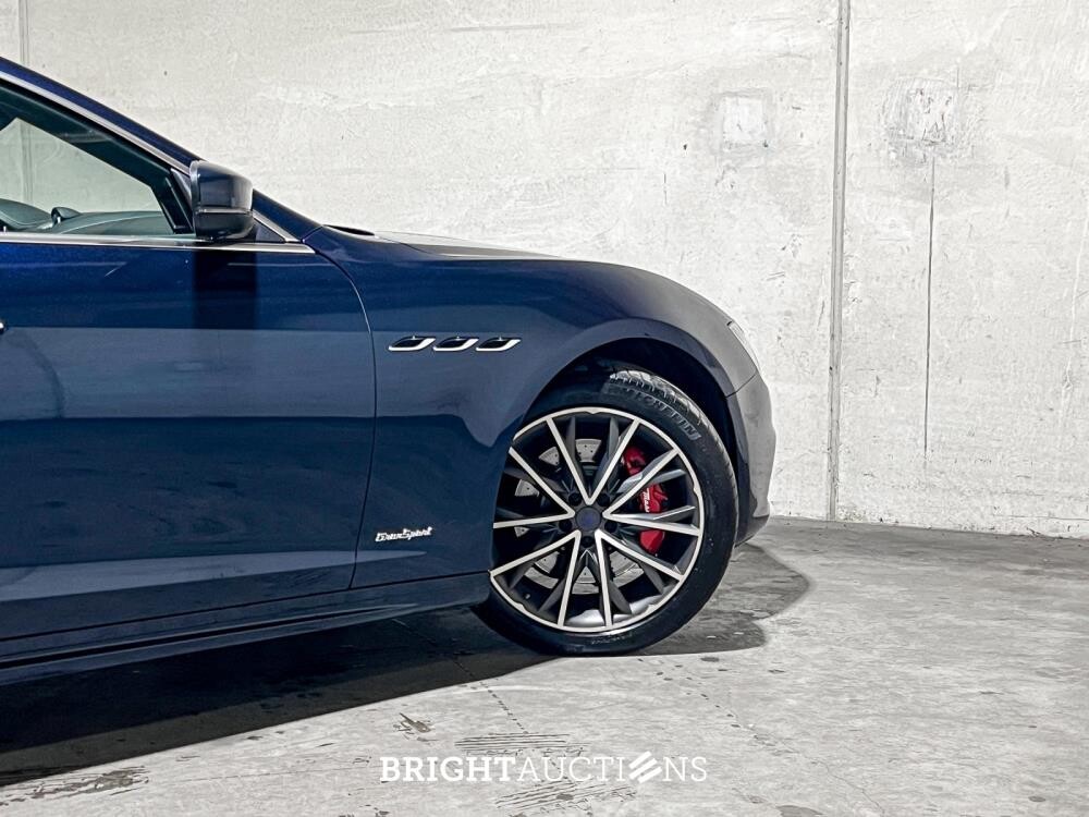 Maserati Ghibli 3.0 V6 GranLusso 349hp 2019 (Original-NL), XJ-658-T