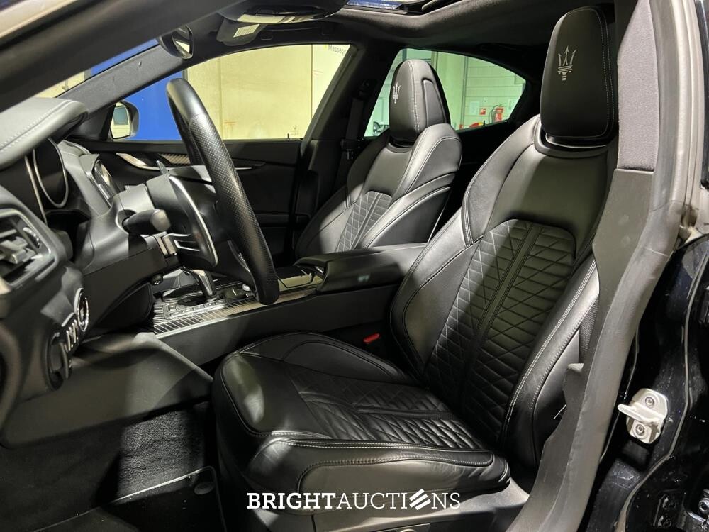 Maserati Ghibli 3.0 V6 GranLusso 349hp 2019 (Original-NL), XJ-658-T