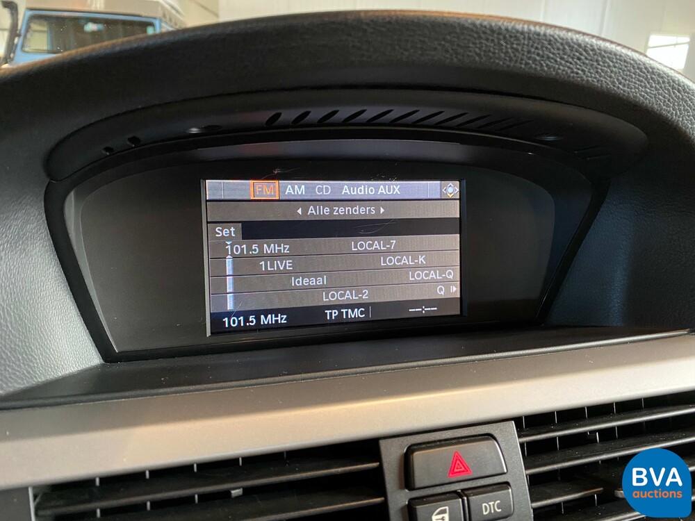 BMW 320i Executive 3-serie Touring 170pk 2008, 39-JFR-9
