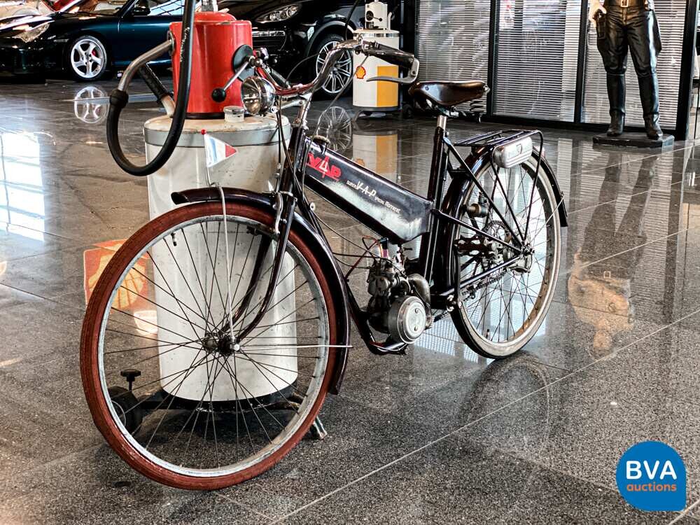 Fiets met VAP4 hulpmotor 48cc 1942