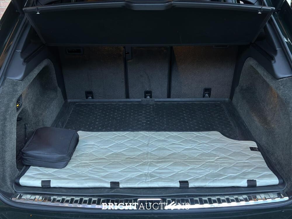 Bentley Bentayga 4.0 V8 550pk 2023 (1st Owner)