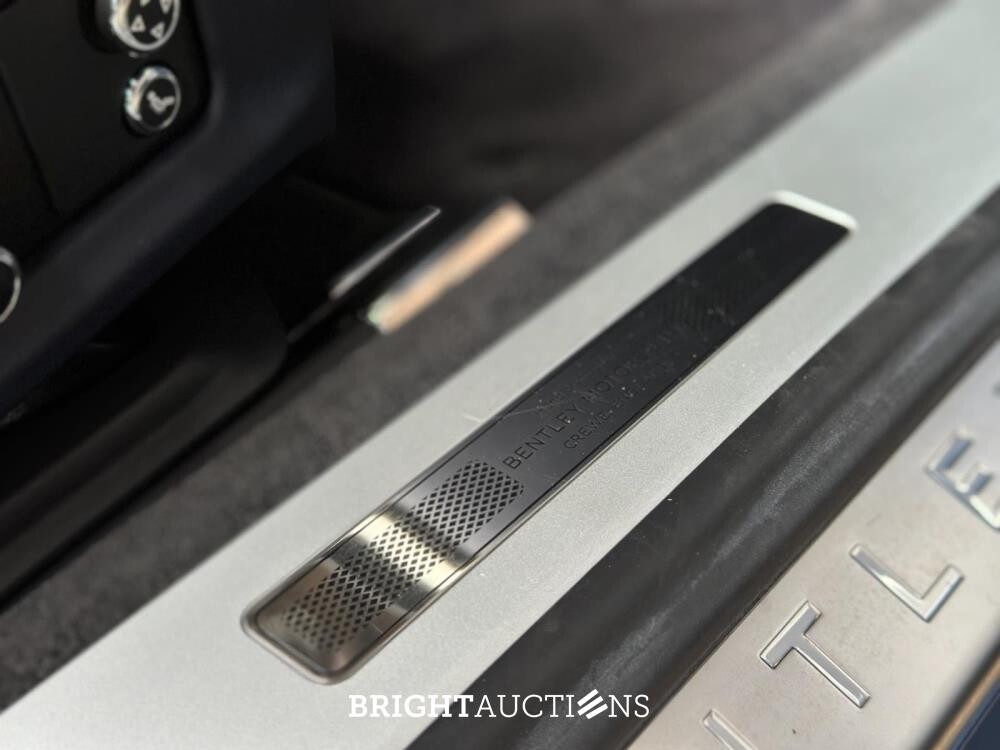 Bentley Continental GTC 6.0 W12 -Centenary Edition- 635pk 2020