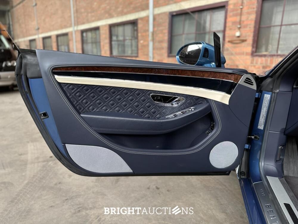 Bentley Continental GTC 6.0 W12 -Centenary Edition- 635pk 2020