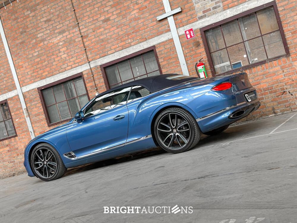Bentley Continental GTC 6.0 W12 -Centenary Edition- 635pk 2020
