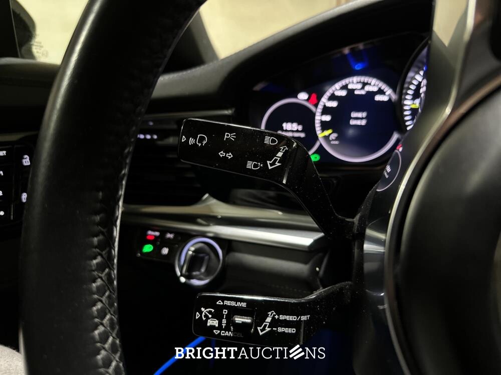 Porsche Panamera 4 E-Hybrid (Sport-Chrono) 2.9 V6 462hp 2019, J-406-NS