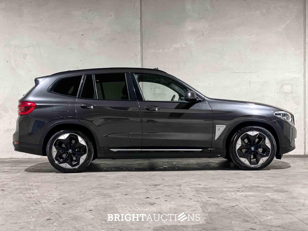 BMW iX3 High Executive 80 kWh 286pk 2021 (Origineel-NL), K-513-XH