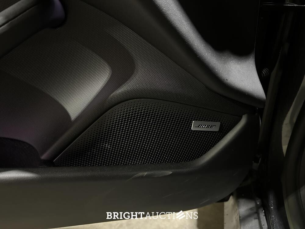 Porsche Taycan Sport Turismo 79 kWh (Sport Chrono) 326pk 2022 (Origineel-NL), P-959-PG