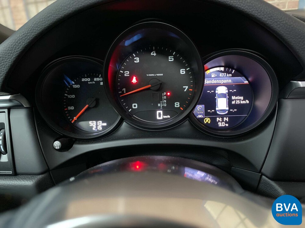 Porsche Macan 245pk PDK 2021 -GARANTIE-