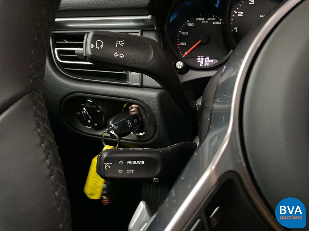 Porsche Macan 245pk PDK 2021 -GARANTIE-
