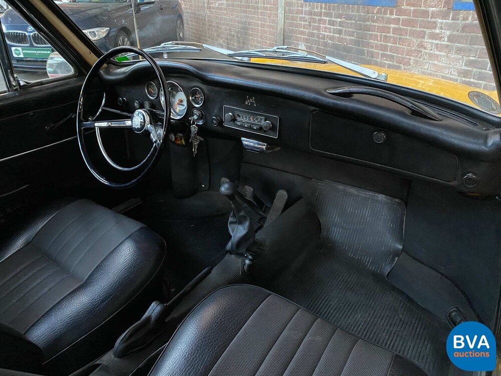 Volkswagen Karmann Ghia TC 1975 65pk, 77-YD-77
