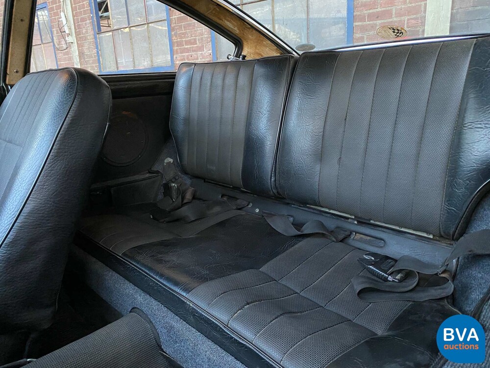 Volkswagen Karmann Ghia TC 1975 65pk, 77-YD-77