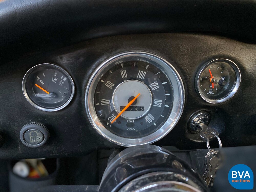 Volkswagen Karmann Ghia TC 1975 65pk, 77-YD-77