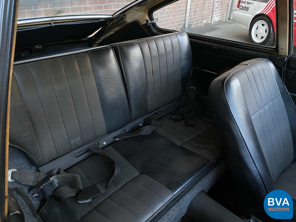 Volkswagen Karmann Ghia TC 1975 65pk, 77-YD-77