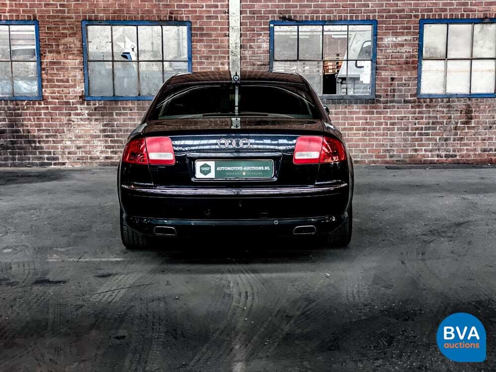 Audi A8 Lang 6.0 W12 Quattro Pro line 450pk 2004, 69-RD-NX