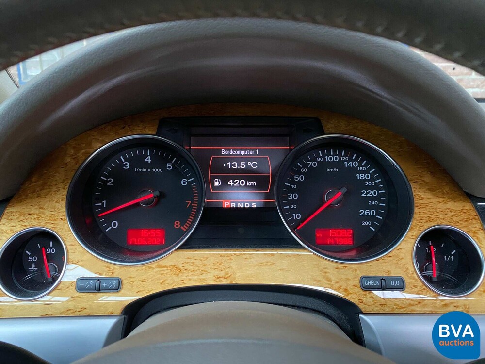 Audi A8 Lang 6.0 W12 Quattro Pro Line 450 PS 2006.