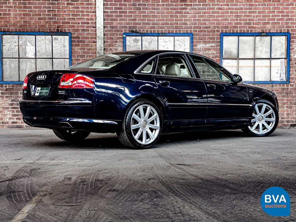 Audi A8 Lang 6.0 W12 Quattro Pro Line 450 PS 2006.