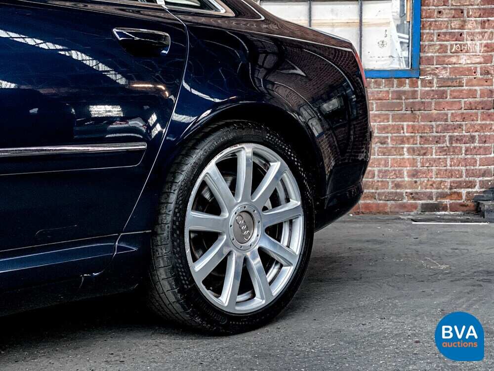 Audi A8 Lang 6.0 W12 Quattro Pro Line 450 PS 2006.