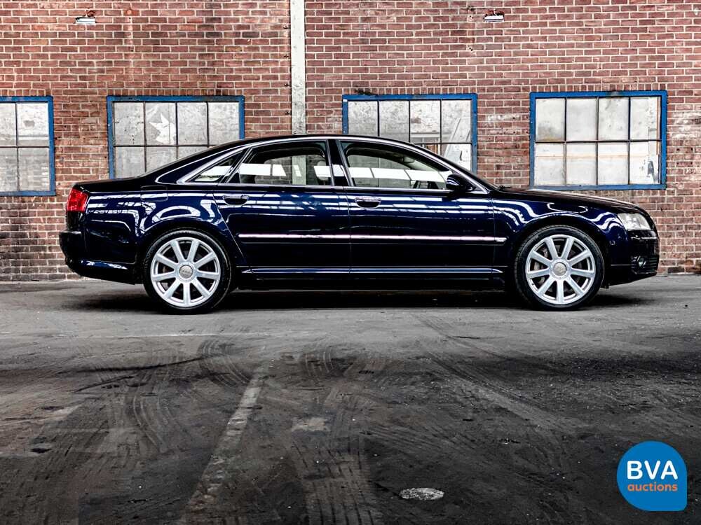 Audi A8 Lang 6.0 W12 Quattro Pro Line 450 PS 2006.