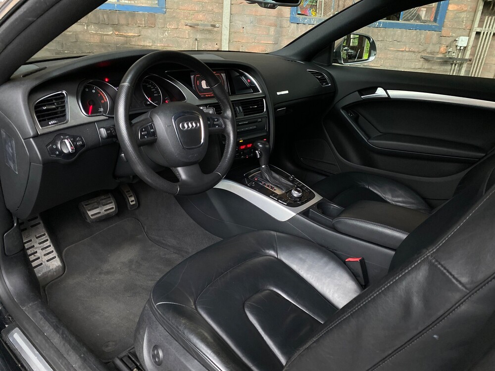 Audi A5 Coupé 3.2 FSI S-Line 265pk 2007, 92-XV-LH