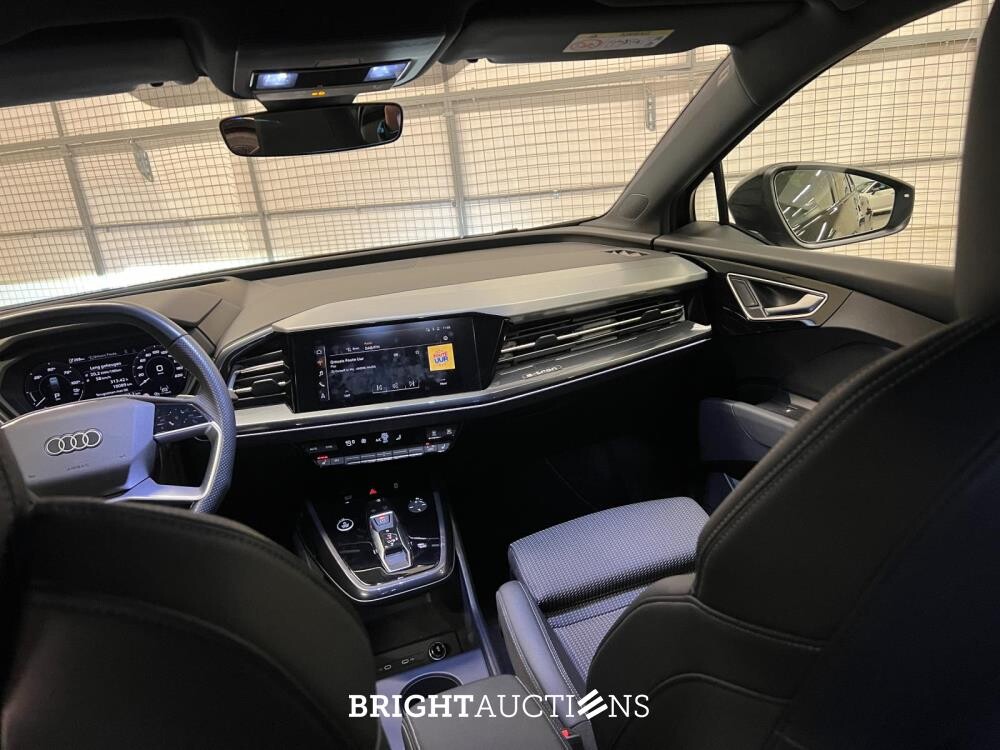 Audi Q4 Sportback e-tron 40 Launch edition S Competition 77 kWh 204hp 2021 (Original-NL), N-622-TH
