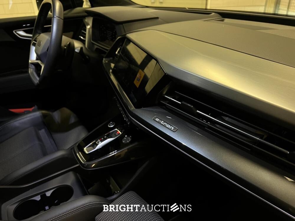 Audi Q4 Sportback e-tron 40 Launch edition S Competition 77 kWh 204hp 2021 (Original-NL), N-622-TH
