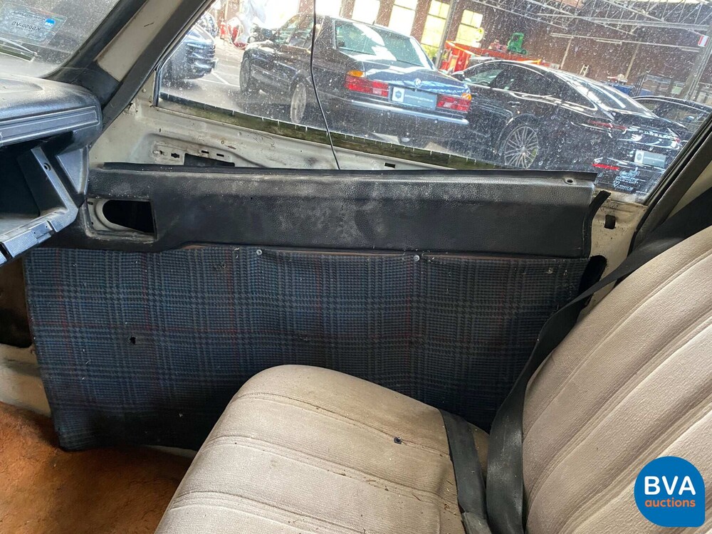 Peugeot 504 Pick Up 90pk 1980