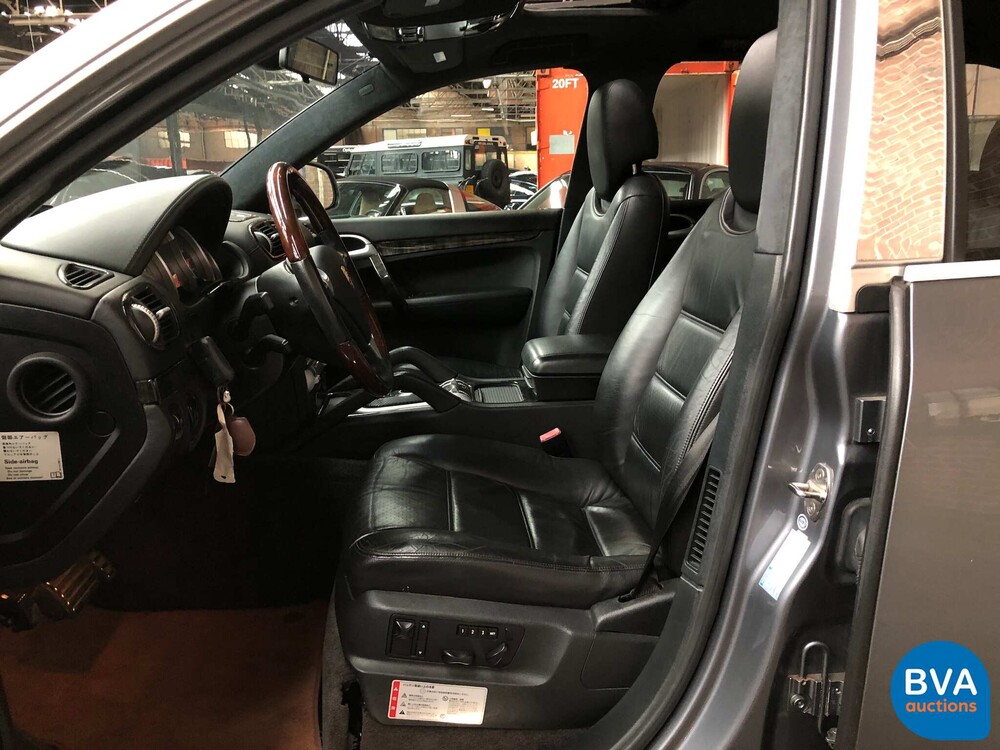 Porsche Cayenne Turbo 4.5 V8 450pk 2003 -YOUNGTIMER-