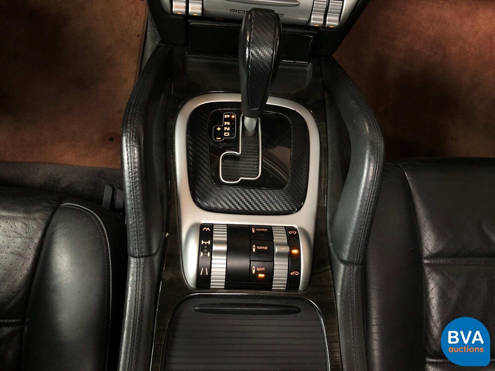 Porsche Cayenne Turbo 4.5 V8 450pk 2003 -YOUNGTIMER-