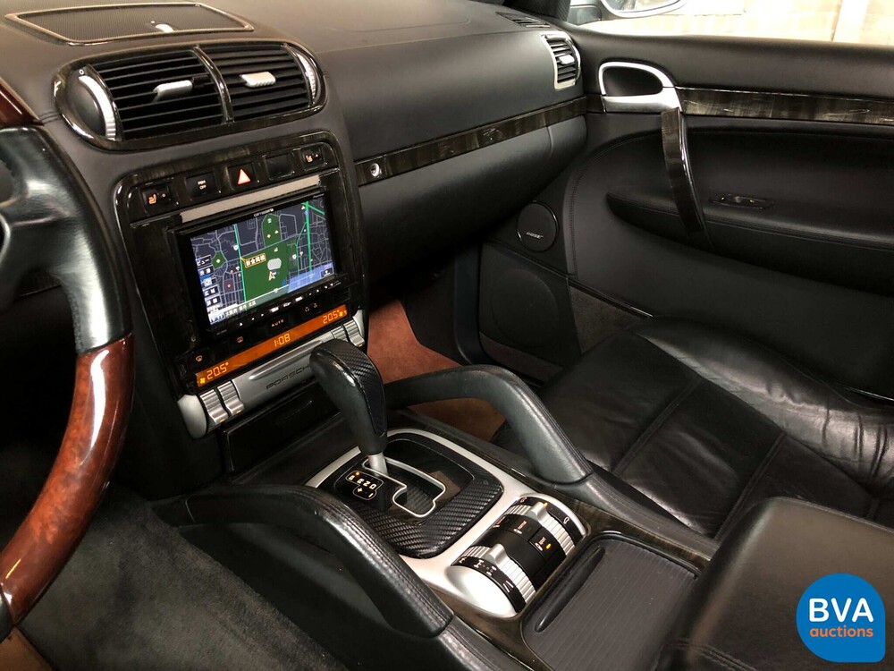 Porsche Cayenne Turbo 4.5 V8 450pk 2003 -YOUNGTIMER-