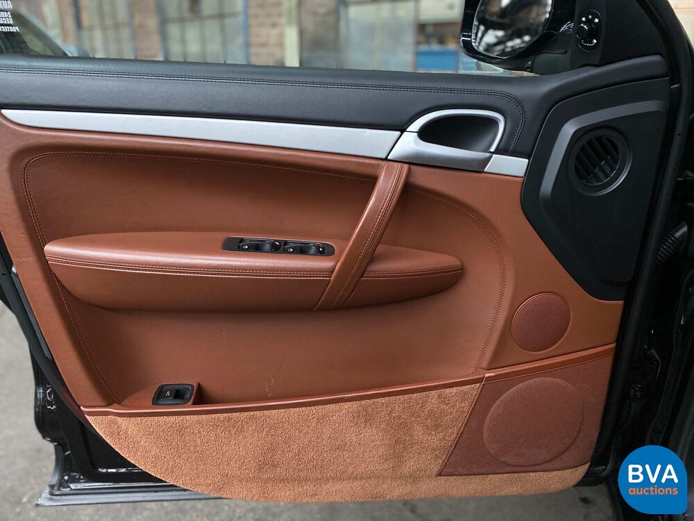Porsche Cayenne Turbo 4.8 V8 500pk 2008