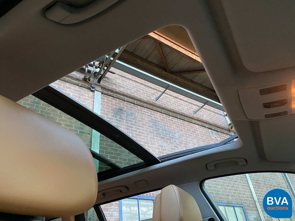 BMW 5-serie Touring 525i Business Line 218pk 2008, 24-ZL-BD