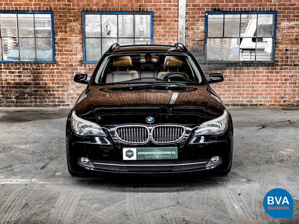 BMW 5-serie Touring 525i Business Line 218pk 2008, 24-ZL-BD