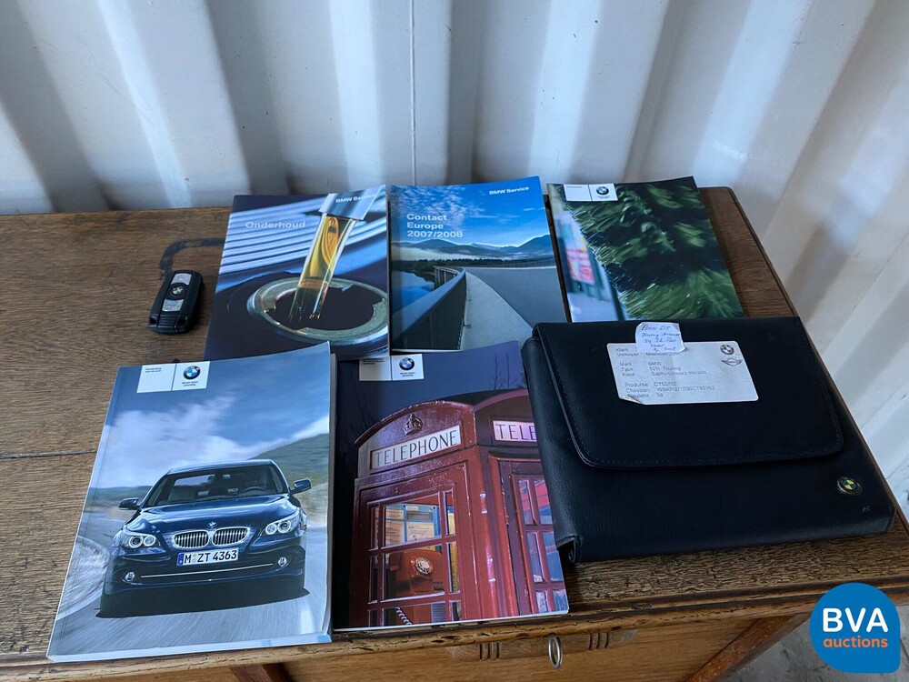 BMW 5-serie Touring 525i Business Line 218pk 2008, 24-ZL-BD