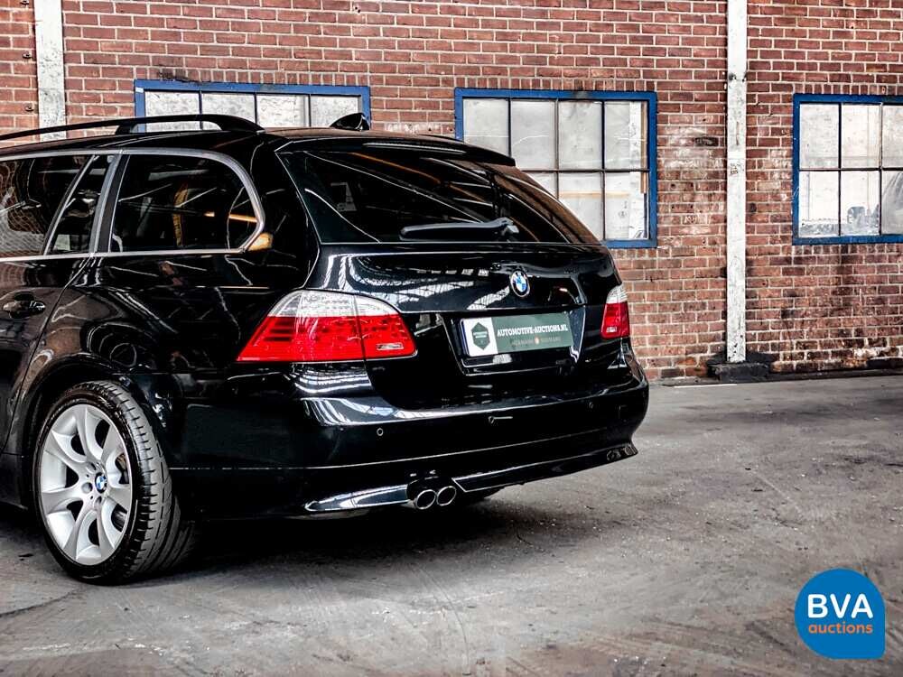 BMW 5-serie Touring 525i Business Line 218pk 2008, 24-ZL-BD