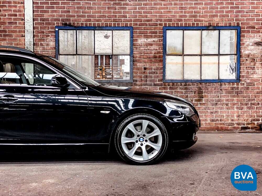 BMW 5-serie Touring 525i Business Line 218pk 2008, 24-ZL-BD
