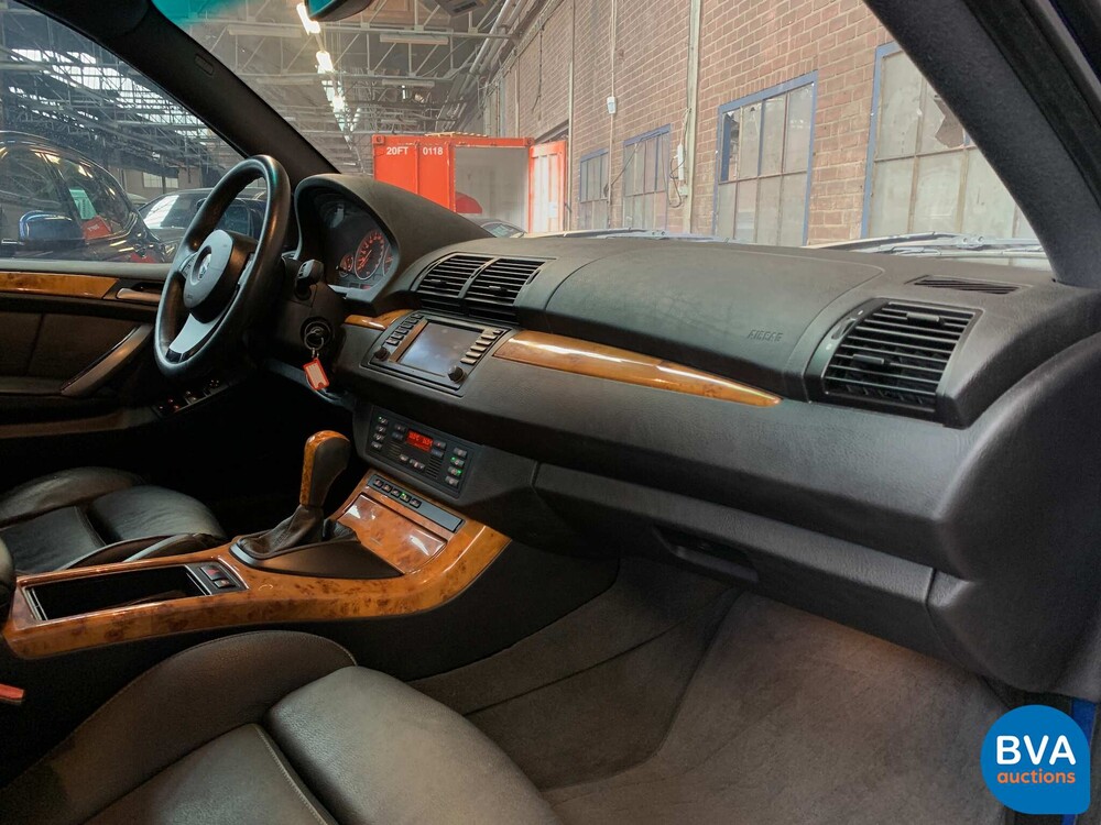 BMW X5 4.4 V8 High Executive 320pk 2006