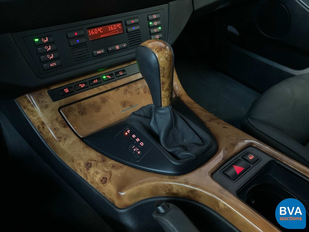 BMW X5 4.4 V8 High Executive 320pk 2006