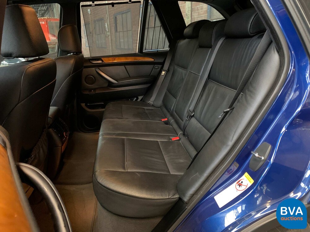 BMW X5 4.4 V8 High Executive 320pk 2006