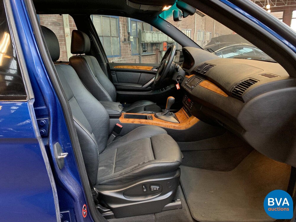 BMW X5 4.4 V8 High Executive 320pk 2006