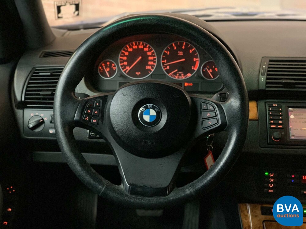 BMW X5 4.4 V8 High Executive 320pk 2006