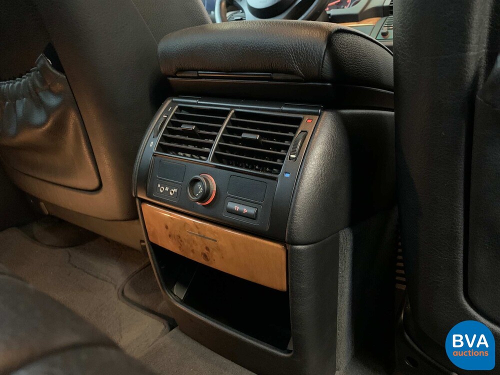 BMW X5 4.4 V8 High Executive 320pk 2006