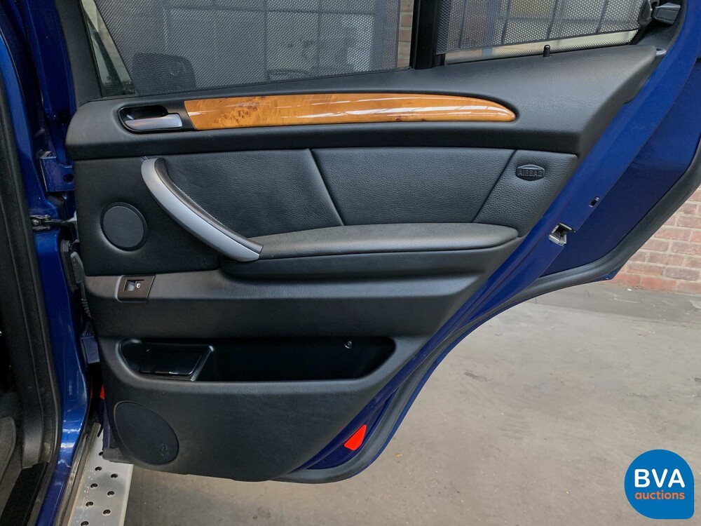 BMW X5 4.4 V8 High Executive 320pk 2006